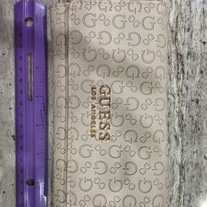 Guess Cream Logo Wallet